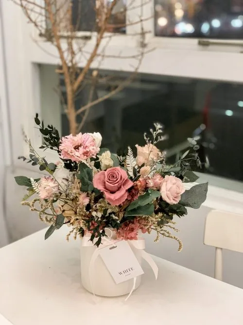 莓紅永生花盆｜White flower：圖片 2