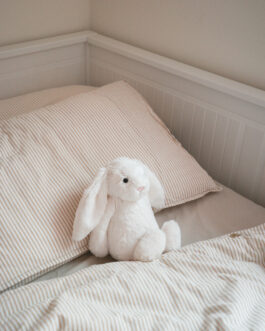 Jellycat｜奶油白兔31cm bunny